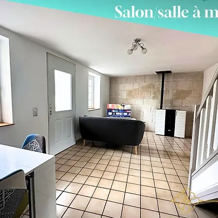 Nyaraló Charmante Maison 7 Personnes A