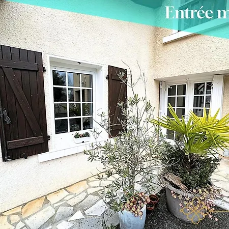 Charmante Maison 7 Personnes A 度假居